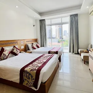 Hotel Sophia Sky ***