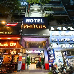 Hotel Phu Gia 193 Nguyen Thai Hoc **